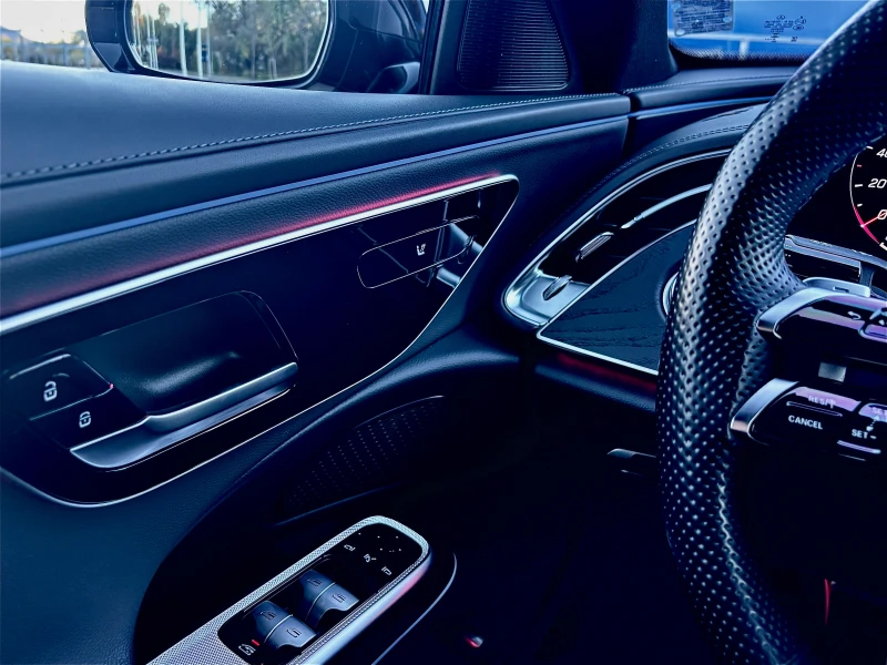 Mercedes-Benz E 200 AMG Line * Гаранция * , снимка 9 - Автомобили и джипове - 52672899