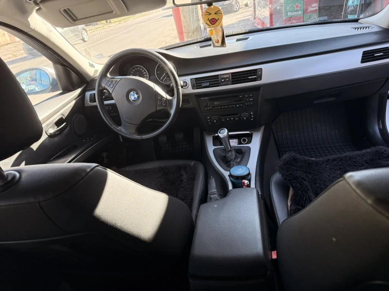 BMW 320 E91, снимка 5 - Автомобили и джипове - 52407827