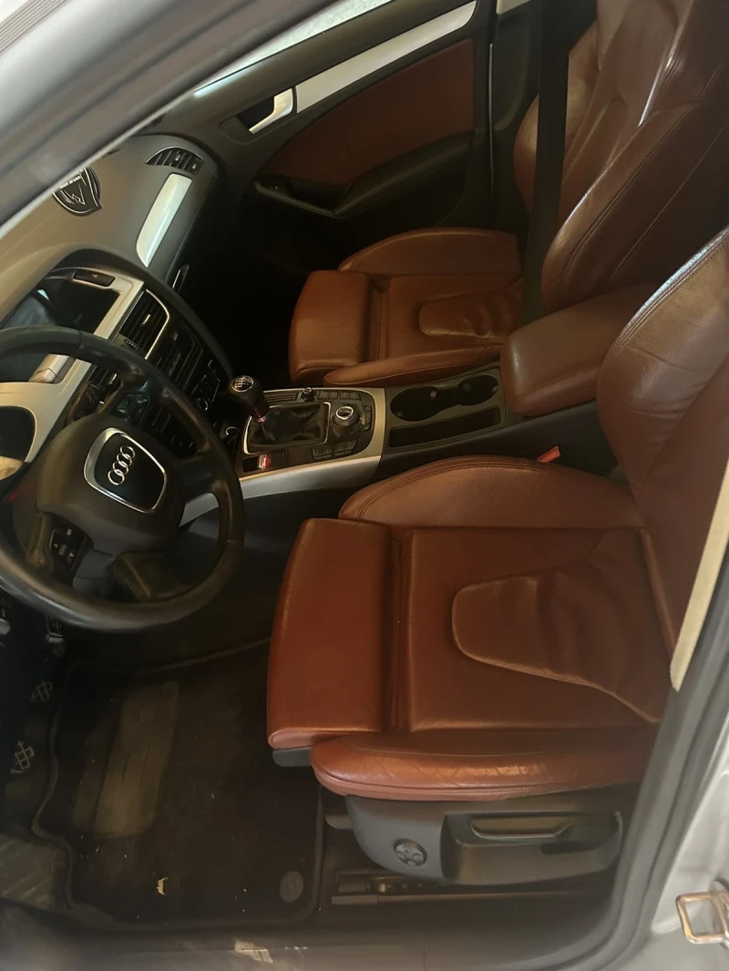Audi A4, снимка 9 - Автомобили и джипове - 52325529