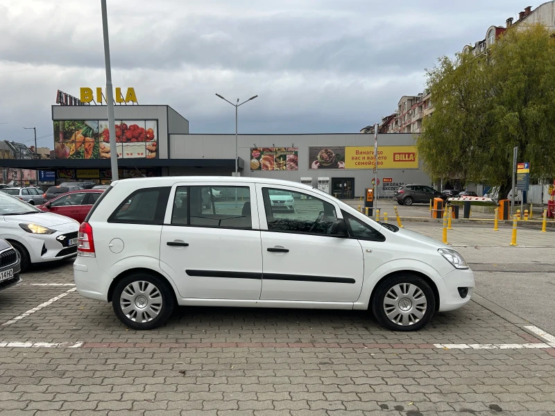 Opel Zafira, снимка 4 - Автомобили и джипове - 52664717
