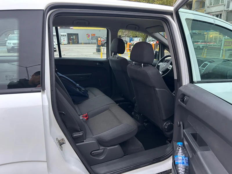 Opel Zafira, снимка 9 - Автомобили и джипове - 52664717