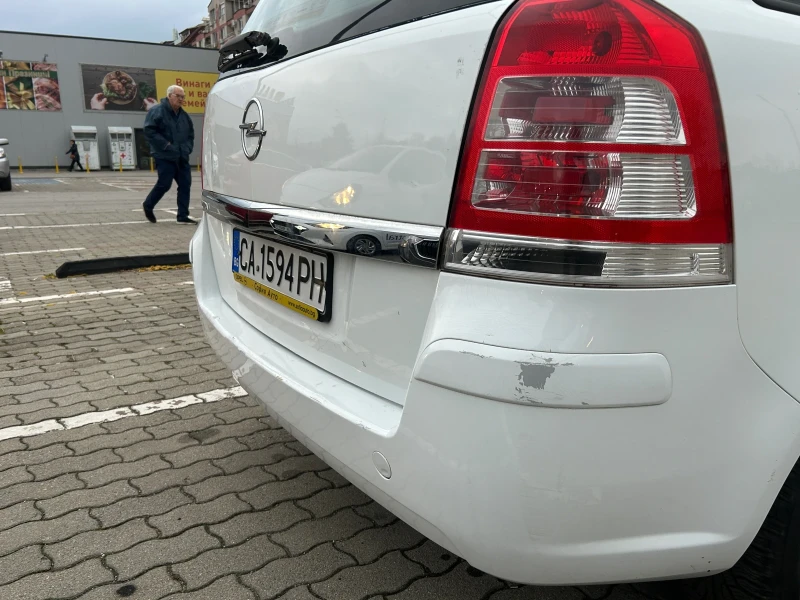 Opel Zafira, снимка 14 - Автомобили и джипове - 52664717