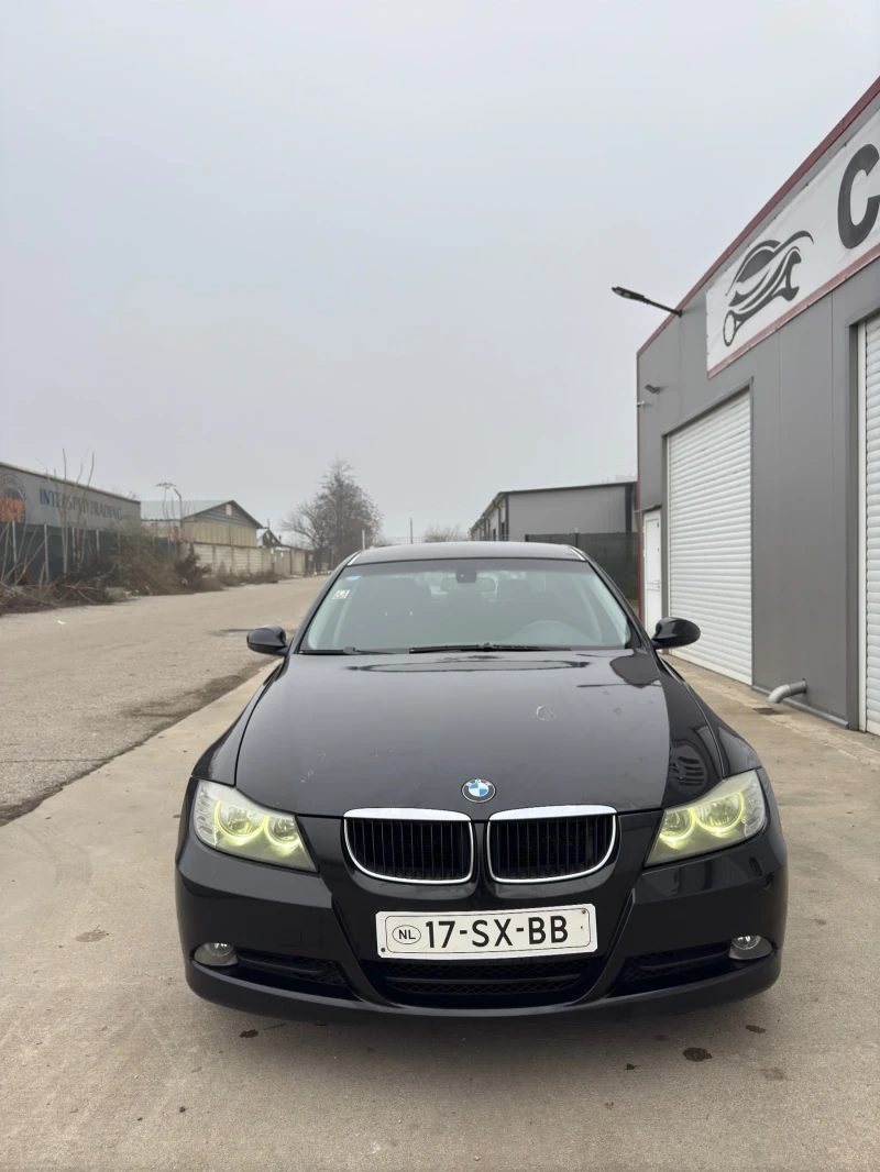 BMW 320, снимка 6 - Автомобили и джипове - 52819005
