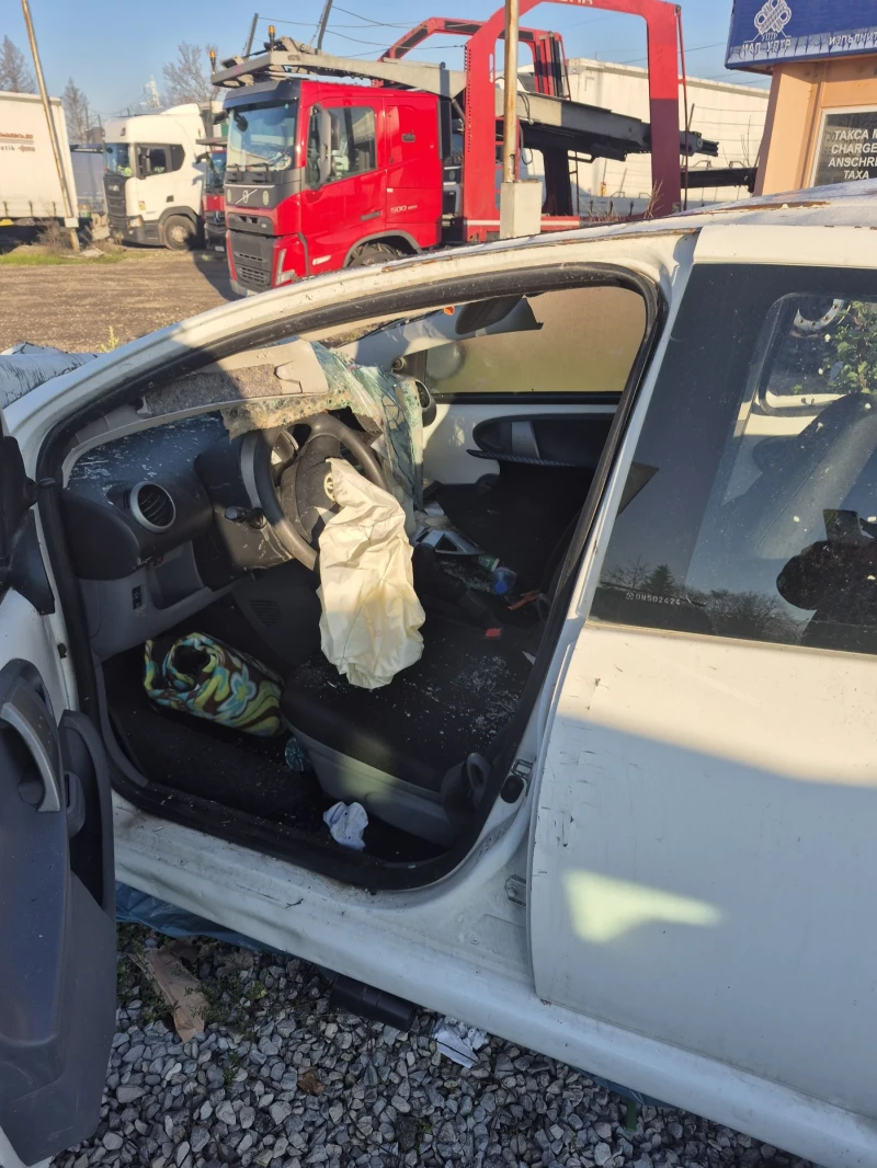 Toyota Aygo За части, снимка 5 - Автомобили и джипове - 52845550