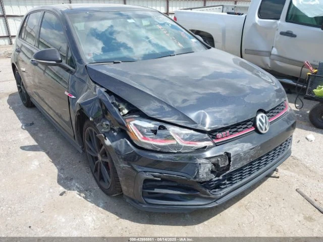 VW Golf GTI 2.0T S AUTOBAHN | Mobile.bg   9