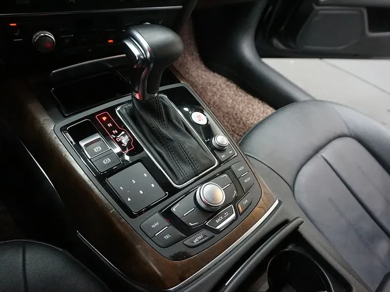 Audi A7 3.0 TDI Quattro - САМО 30% АВАНС, снимка 17 - Автомобили и джипове - 56158805