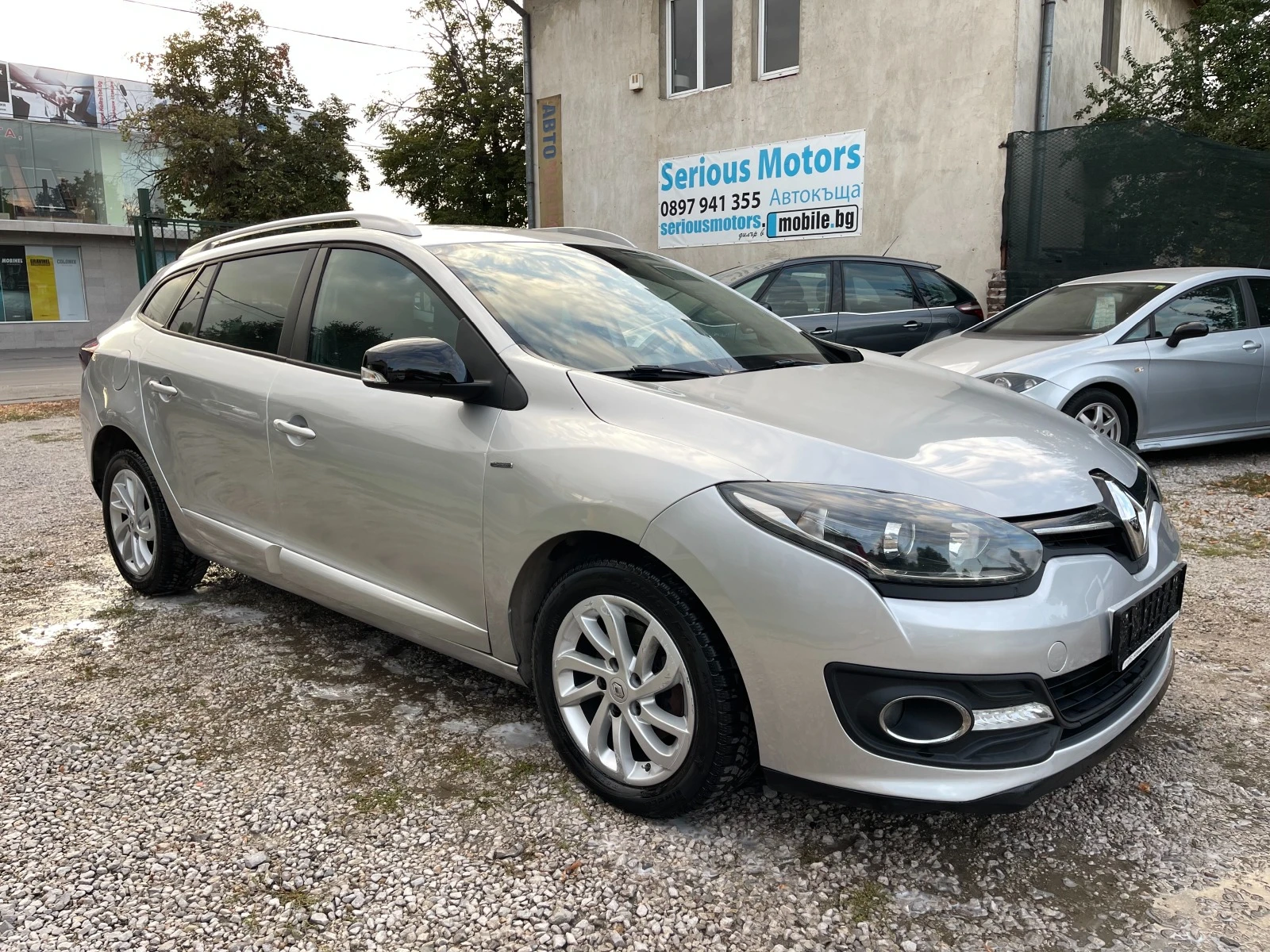 Renault Megane 1.5DCi Автоматик  * EURO6B*  - изображение 3