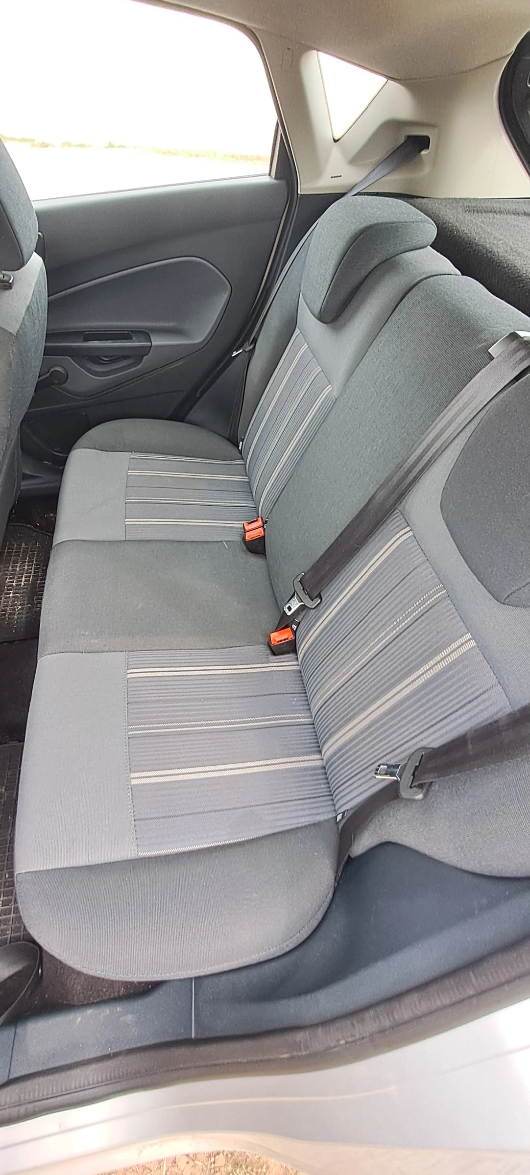 Ford Fiesta 1.2 I - изображение 8
