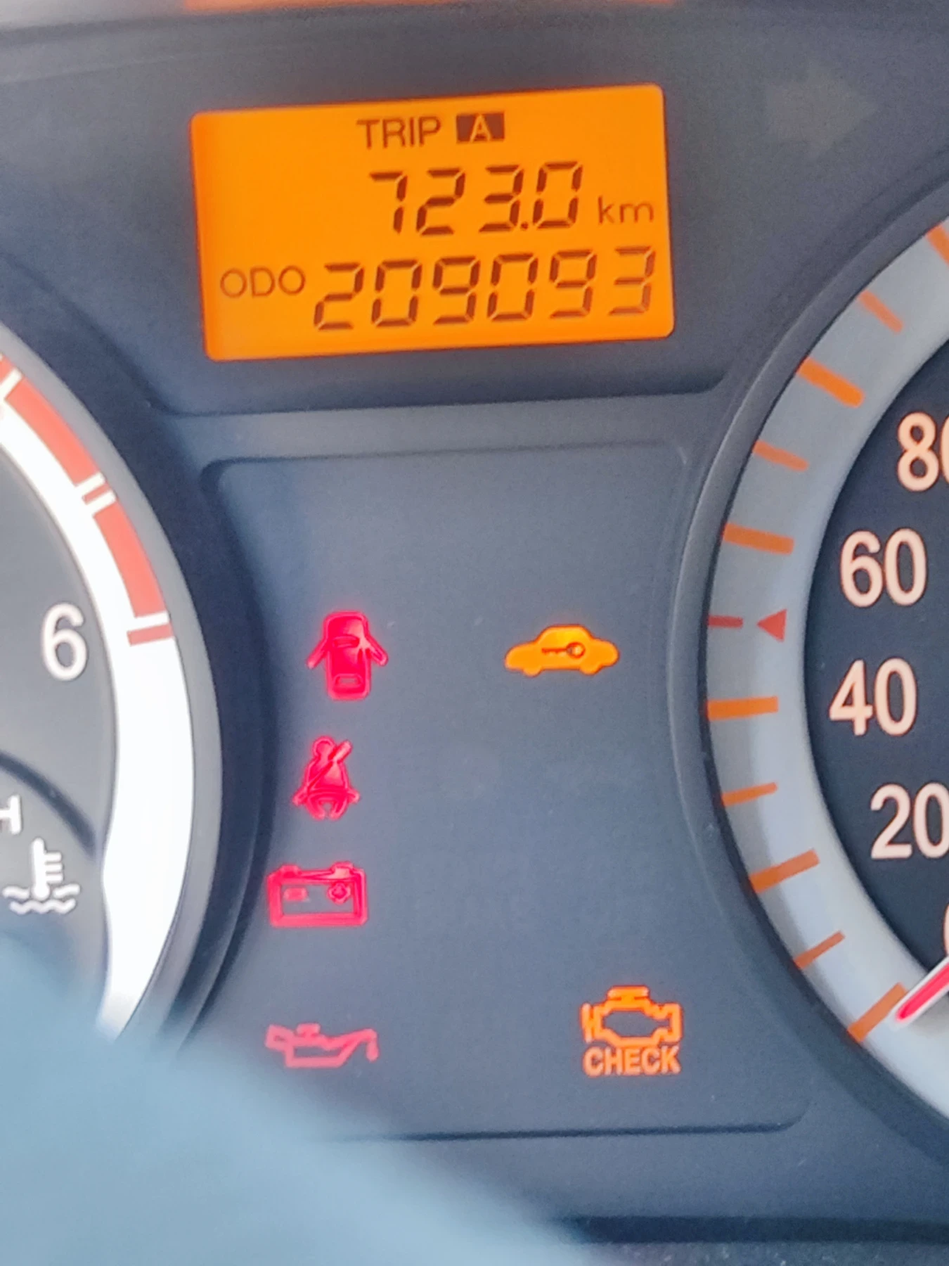 Kia Rio 1, 5CRDi - изображение 4
