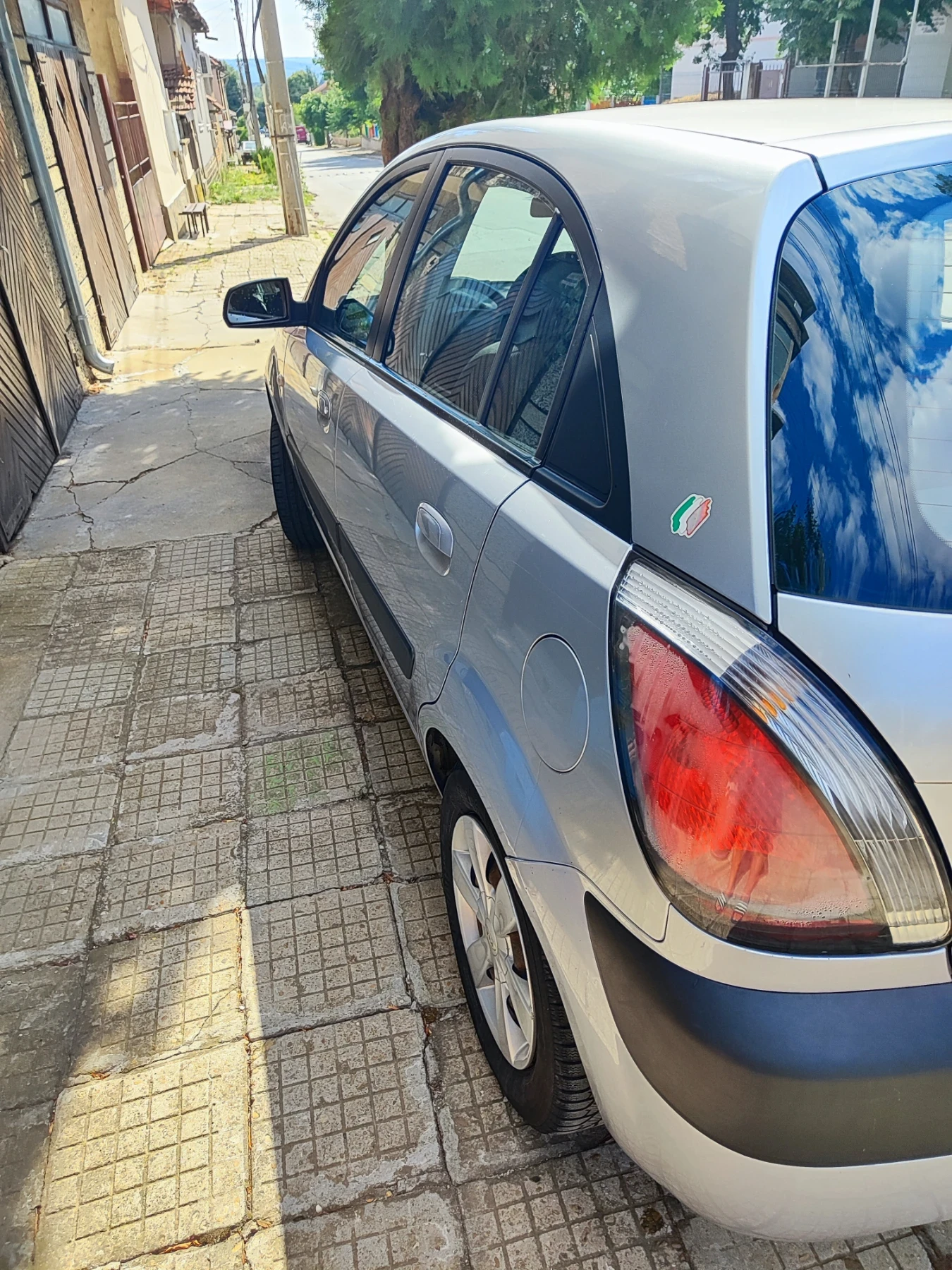 Kia Rio 1, 5CRDi - изображение 6