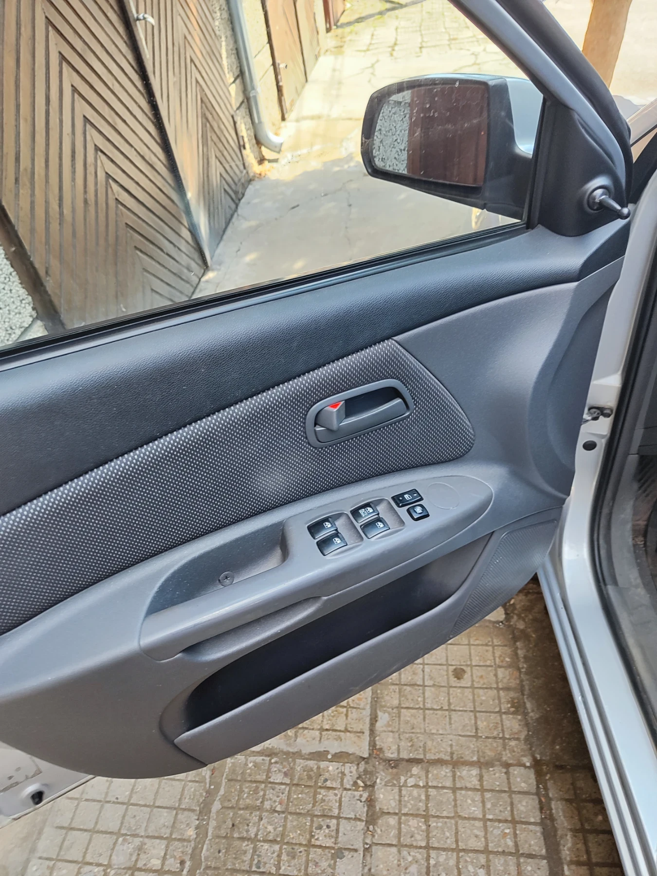Kia Rio 1, 5CRDi - изображение 5