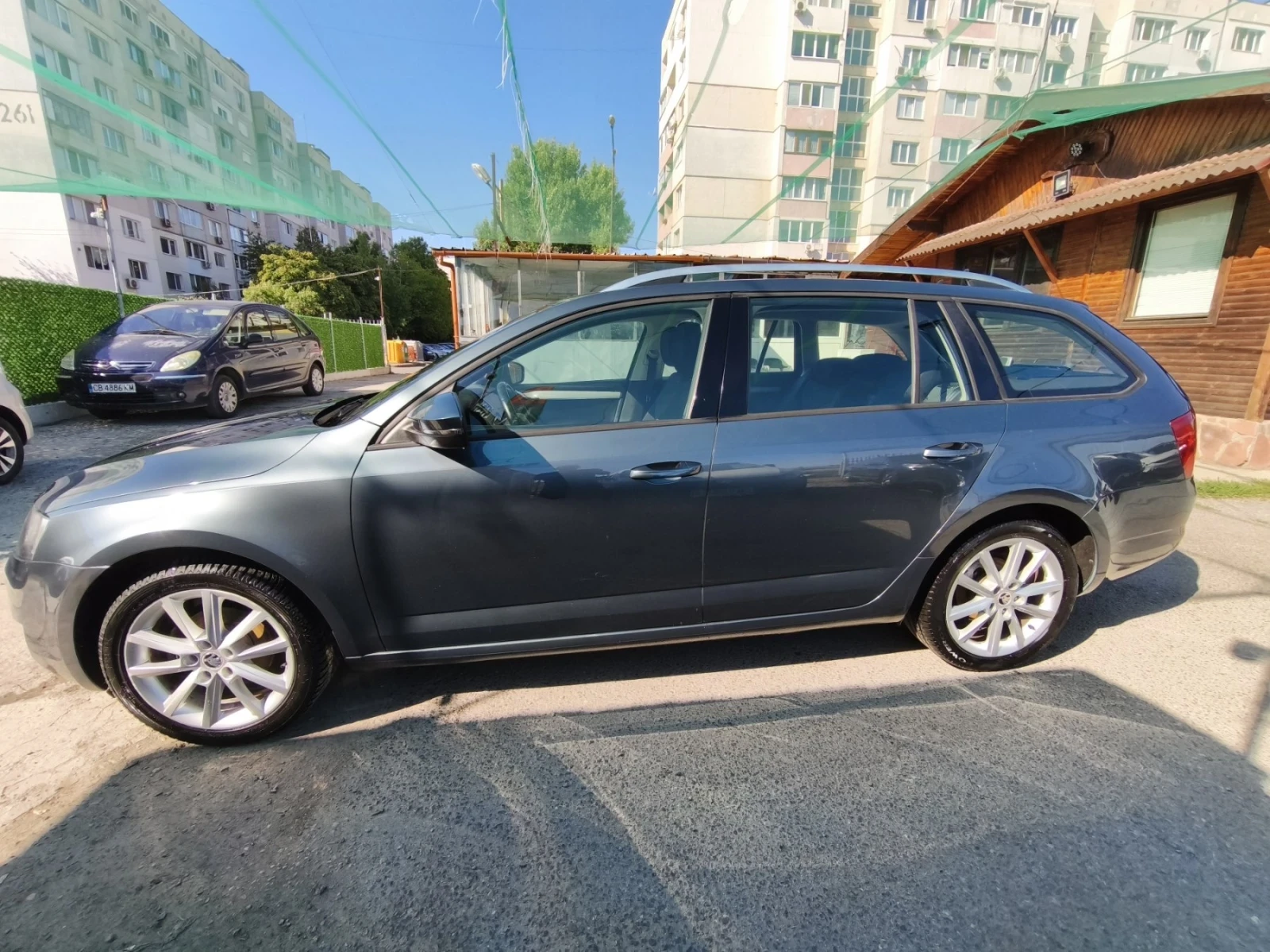 Skoda Octavia 1.6TDI-105к.с Евро-5б Executive - изображение 2
