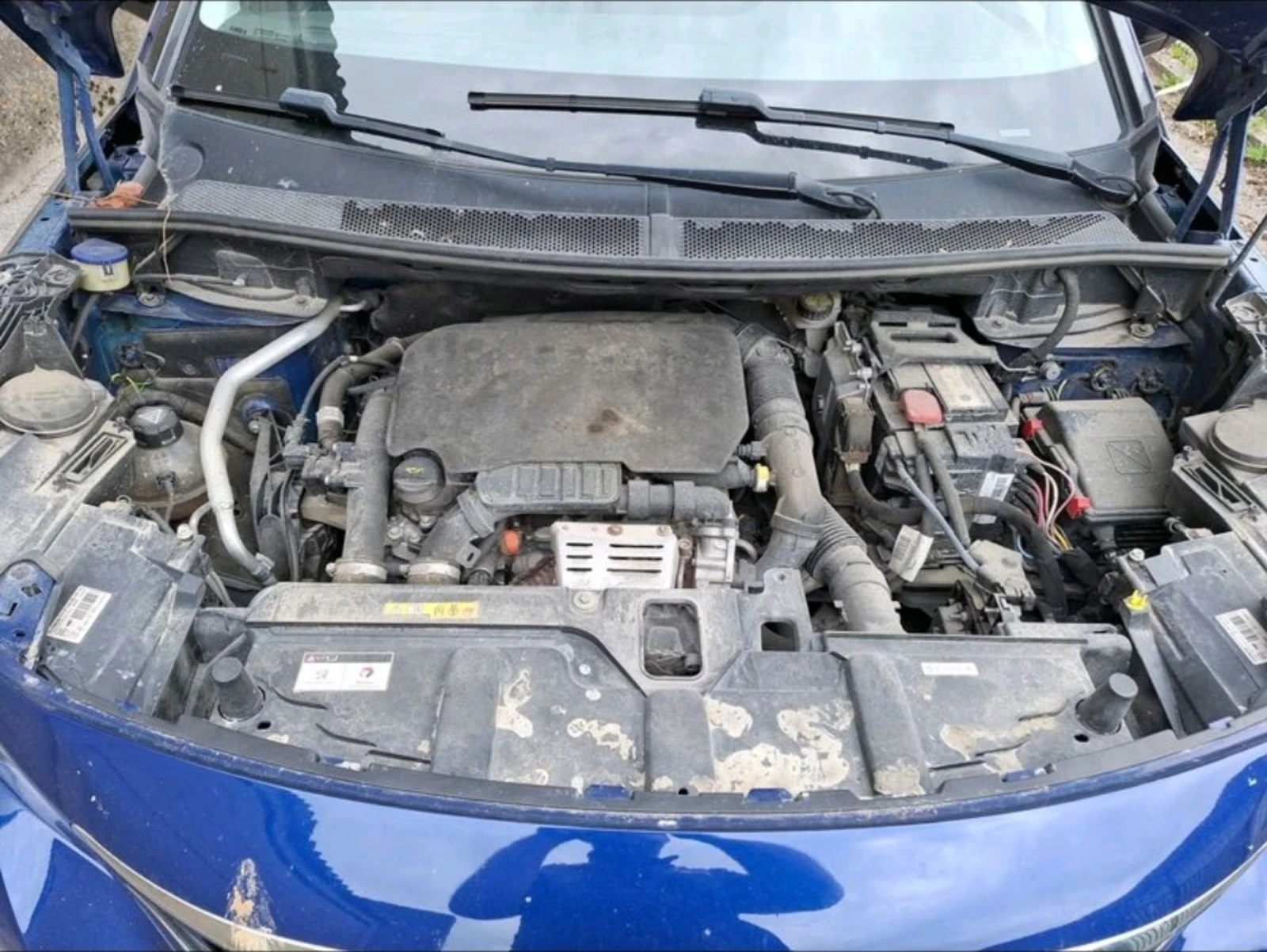 Peugeot 3008 1.2 PureTech Allure  - изображение 6
