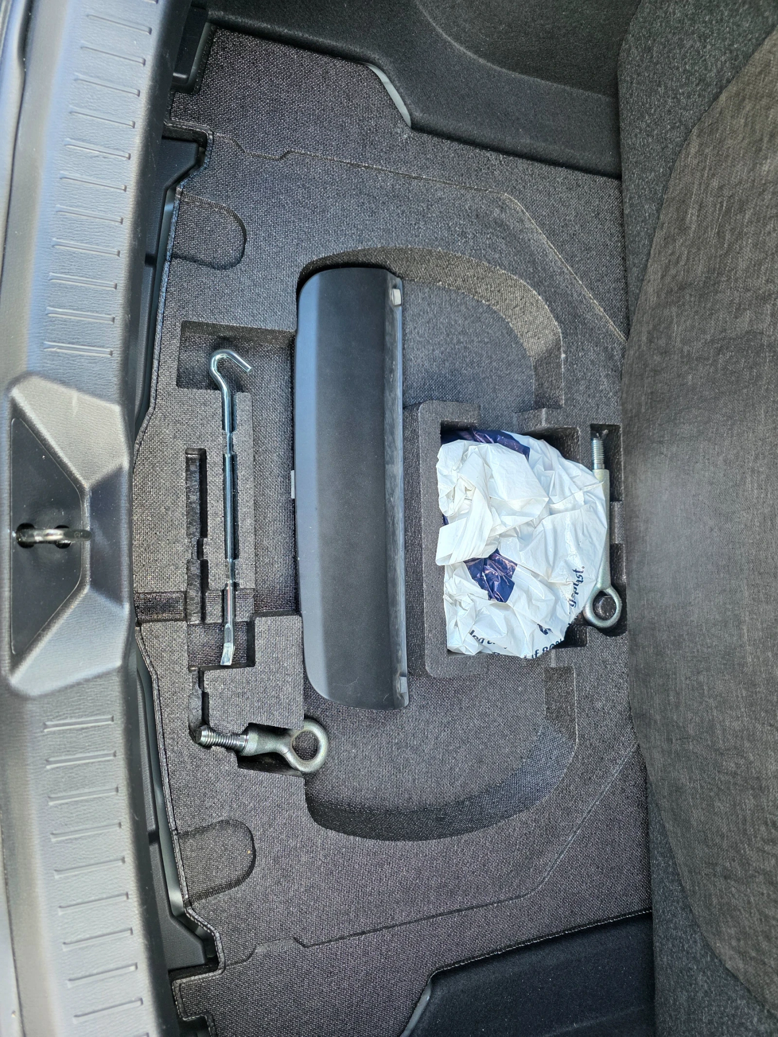 Mazda 3 2.2 D 150k.c EURO 6B  | Mobile.bg — изображение 16