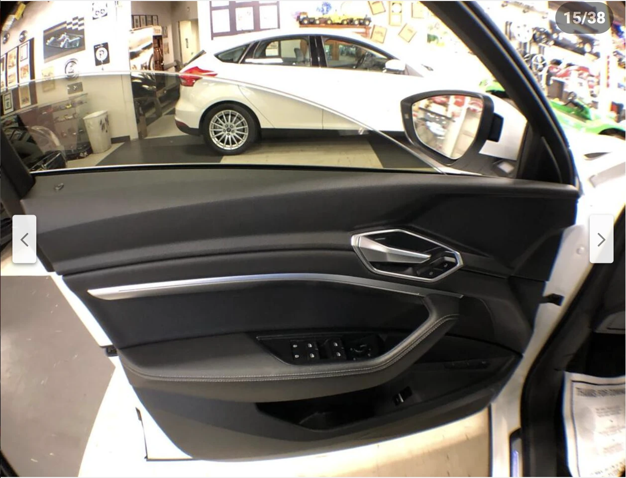 Audi E-Tron * * LANE* ASSIST* CARPLAY*  | Mobile.bg   9