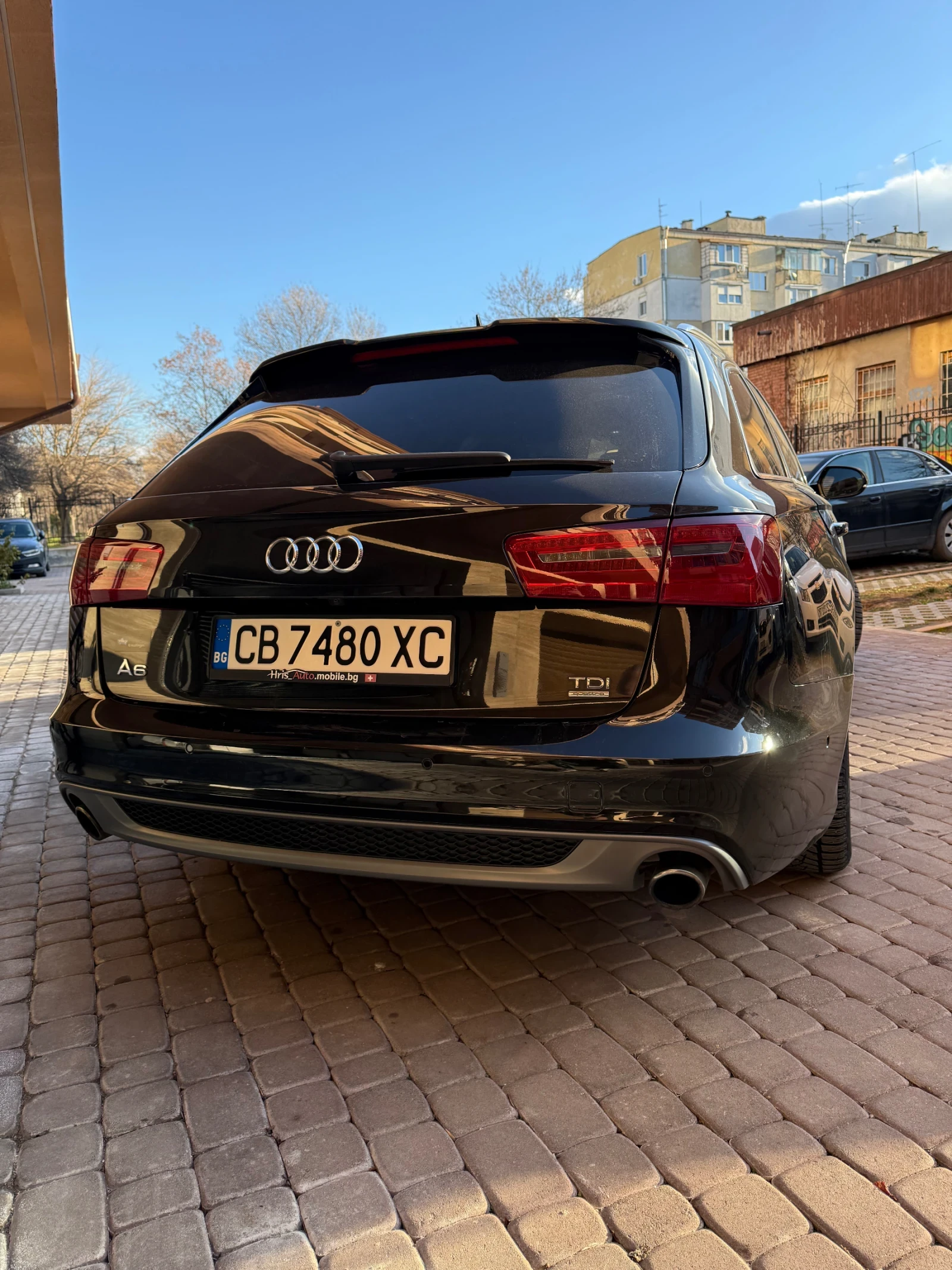 Audi A6 Цветът на слънце се мени черно минава на кафяво с  - изображение 3