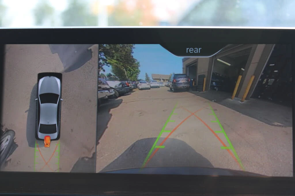 BMW 540 MPACK* DISTRONIC* HUD* H/K* AMBIENT* DIGITAL*  | Mobile.bg � ����������� 13