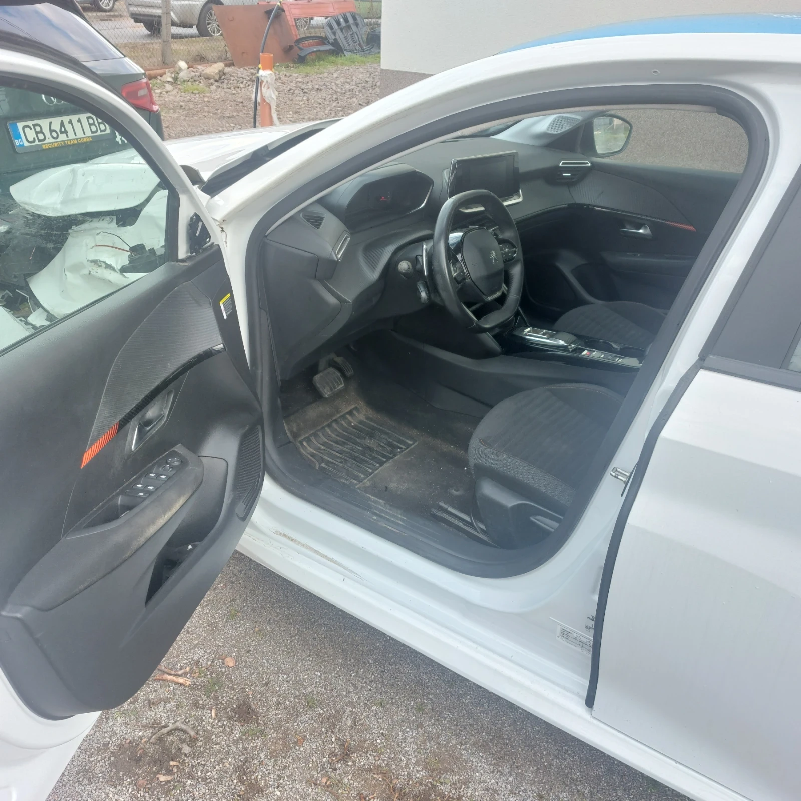 Peugeot 208 1.2i AVTOMATIK  | Mobile.bg � ����������� 11