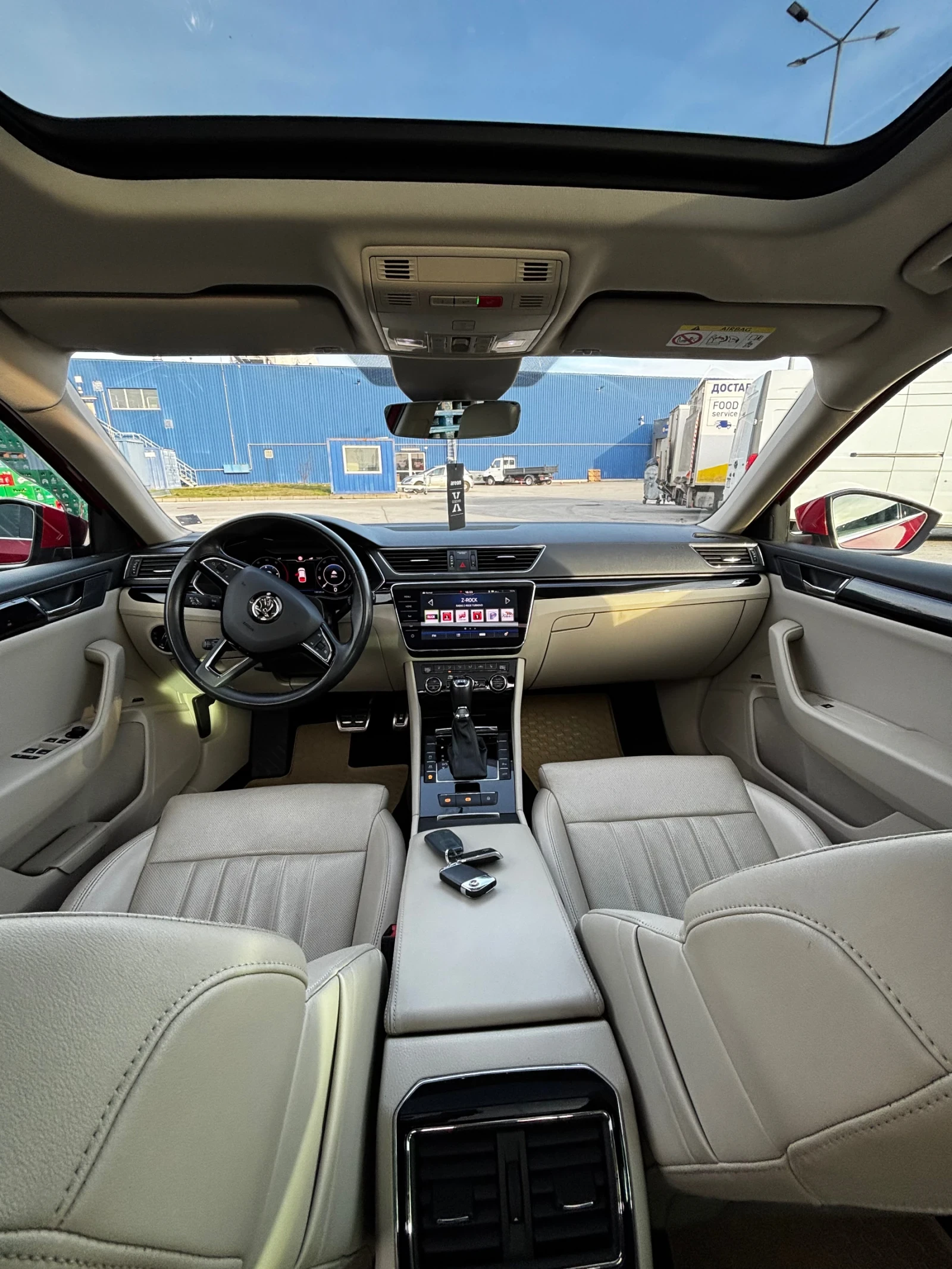 Skoda Superb Laurin&Klement 4x4, снимка 12 - Автомобили и джипове - 53758429