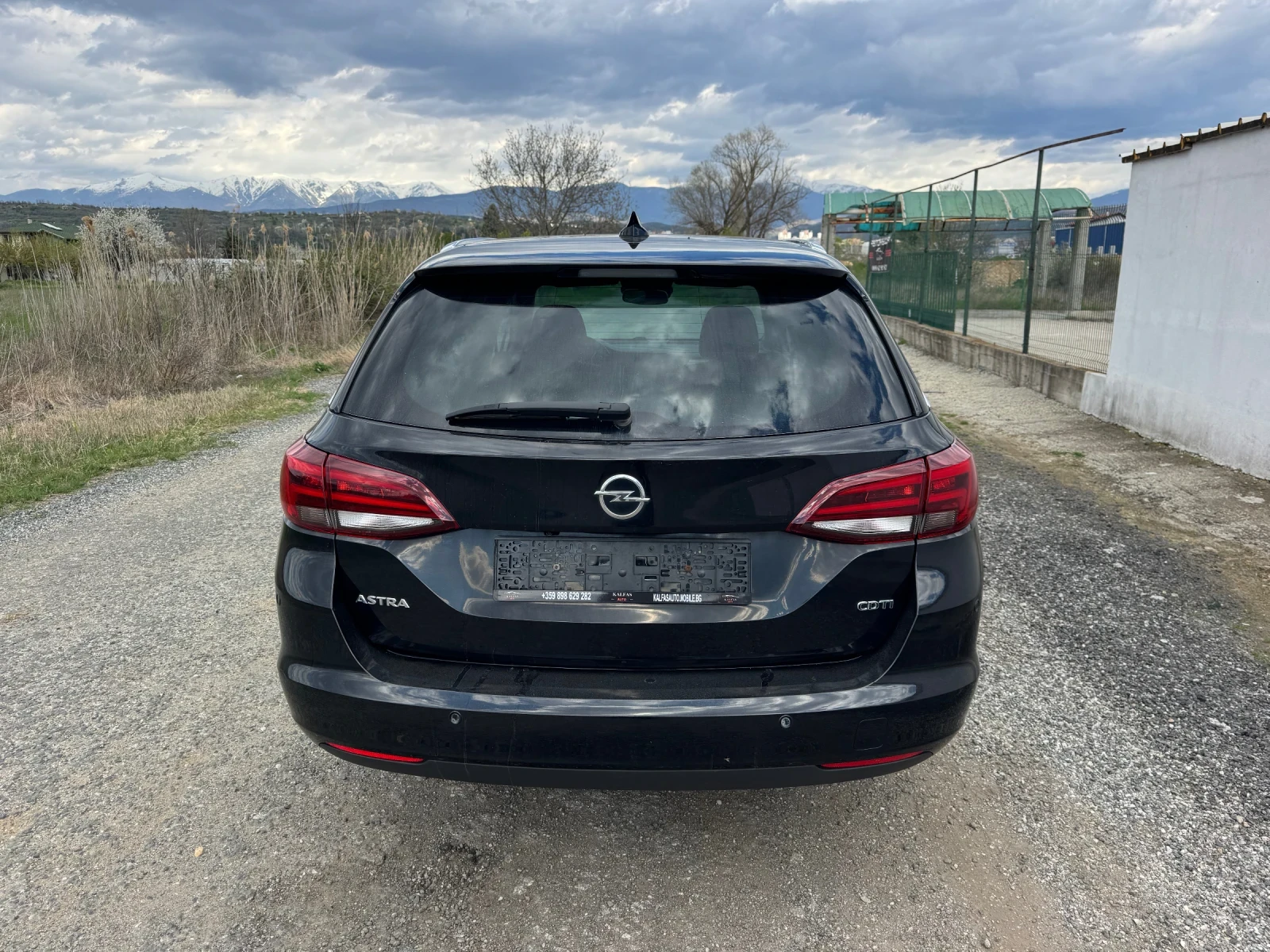 Opel Astra 1.6 CDTI * NAVI* CAMERA* KEY LESS* FULL* , снимка 6 - Автомобили и джипове - 54126196