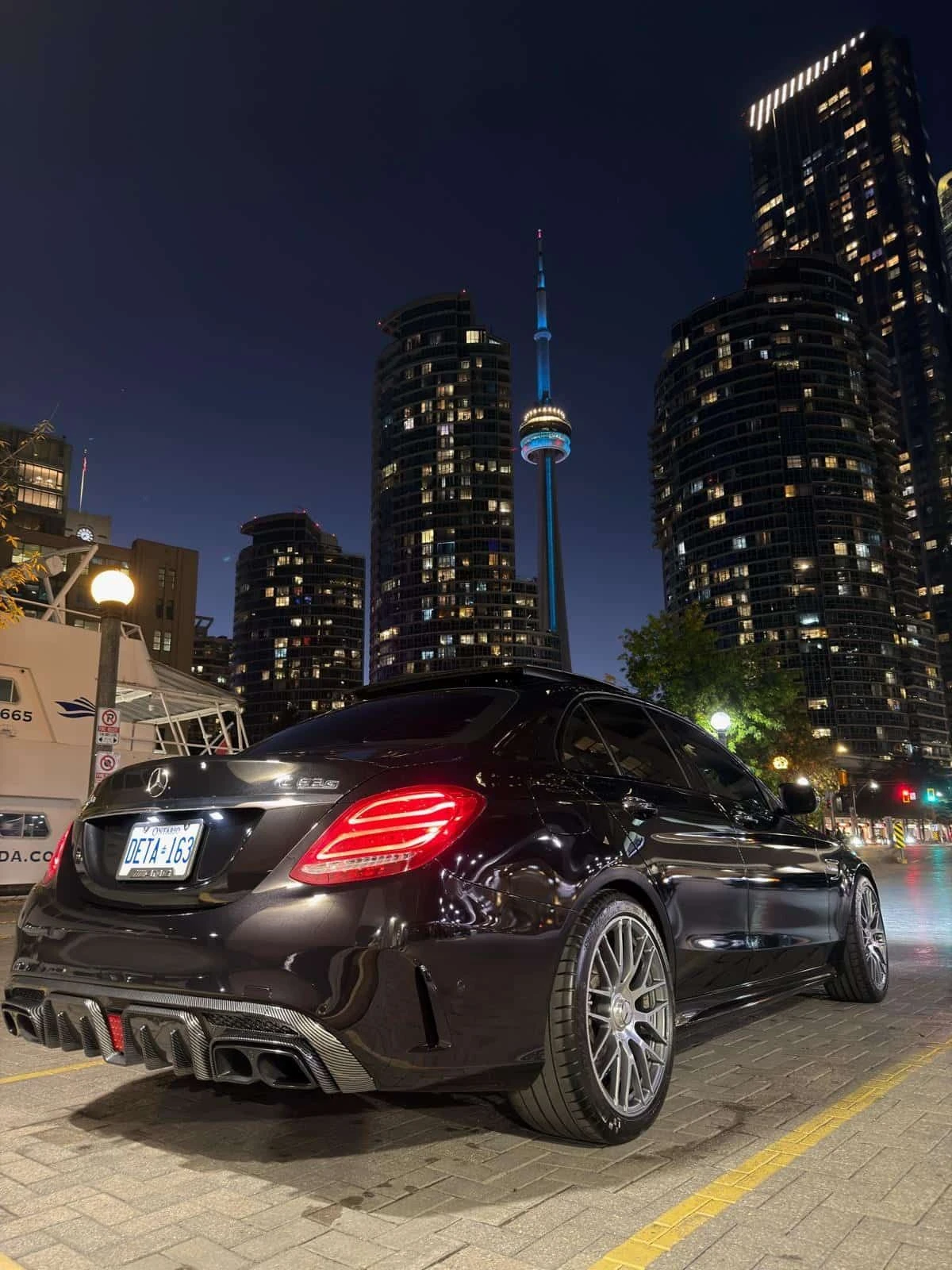 Mercedes-Benz C 63 AMG S/CARFAX/BURMESTER/ПАНОРАМА/ПОДГРЕВИ, снимка 7 - Автомобили и джипове - 54129149