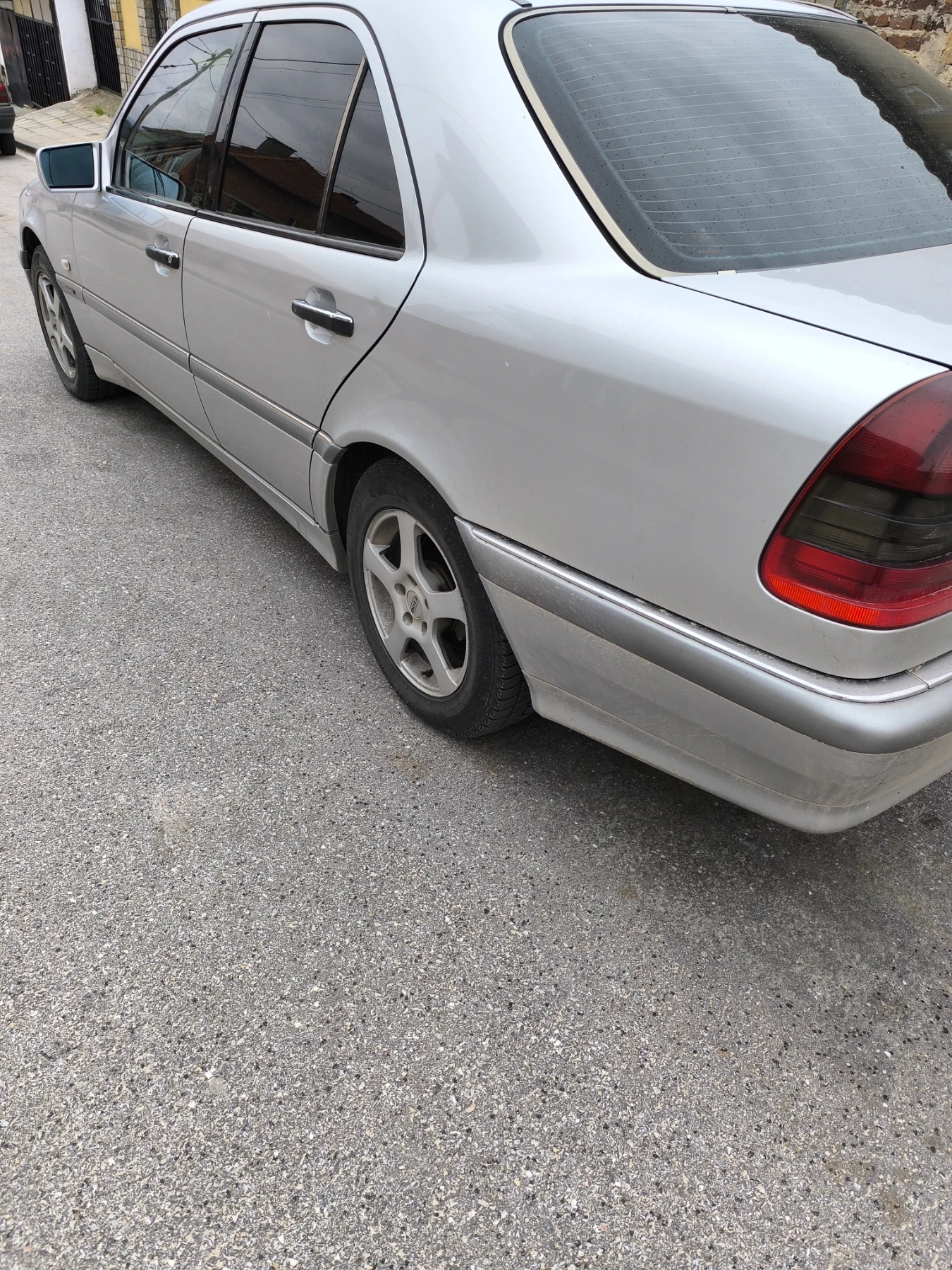 Mercedes-Benz C 250, снимка 2 - Автомобили и джипове - 54165060