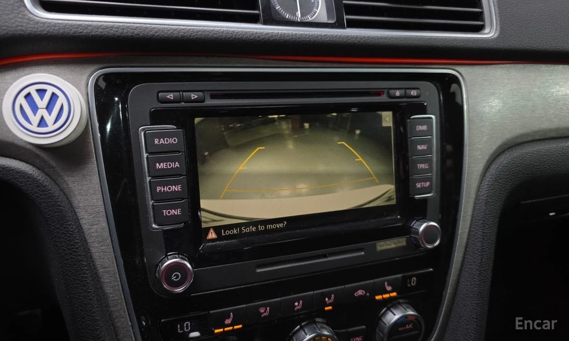 VW Passat, снимка 13 - Автомобили и джипове - 54323815