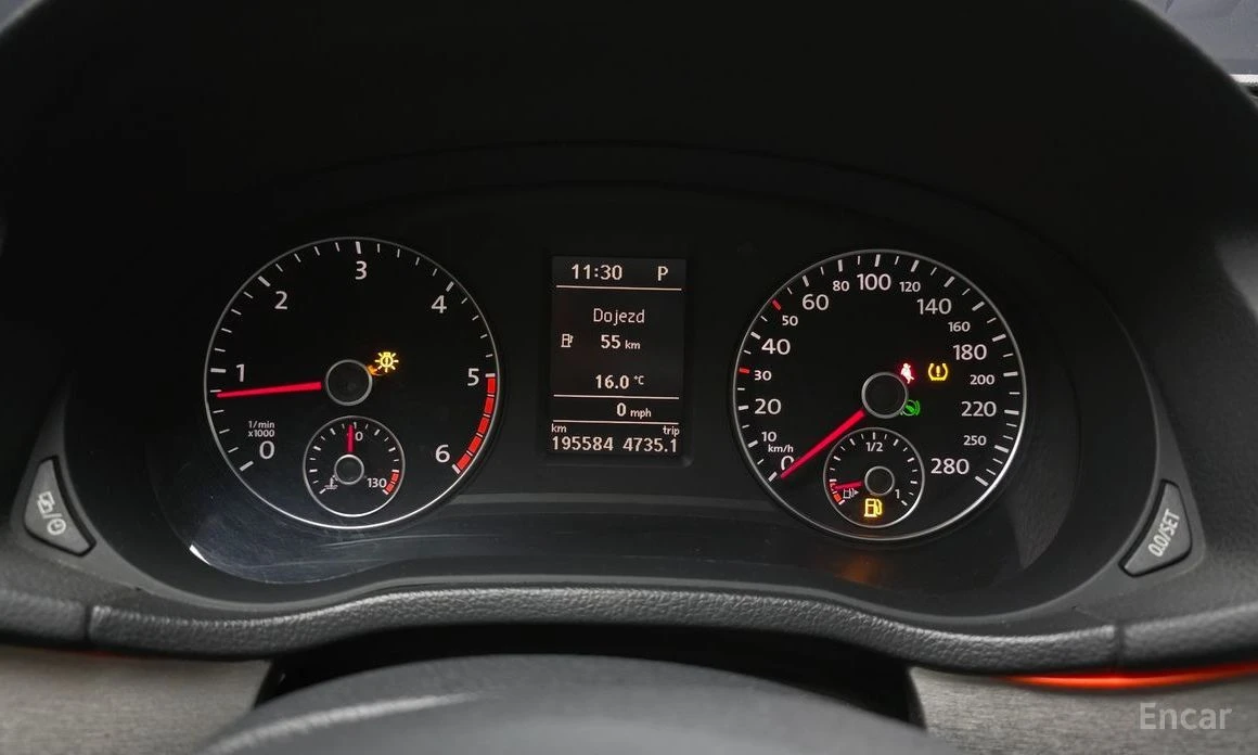 VW Passat, снимка 8 - Автомобили и джипове - 54323815