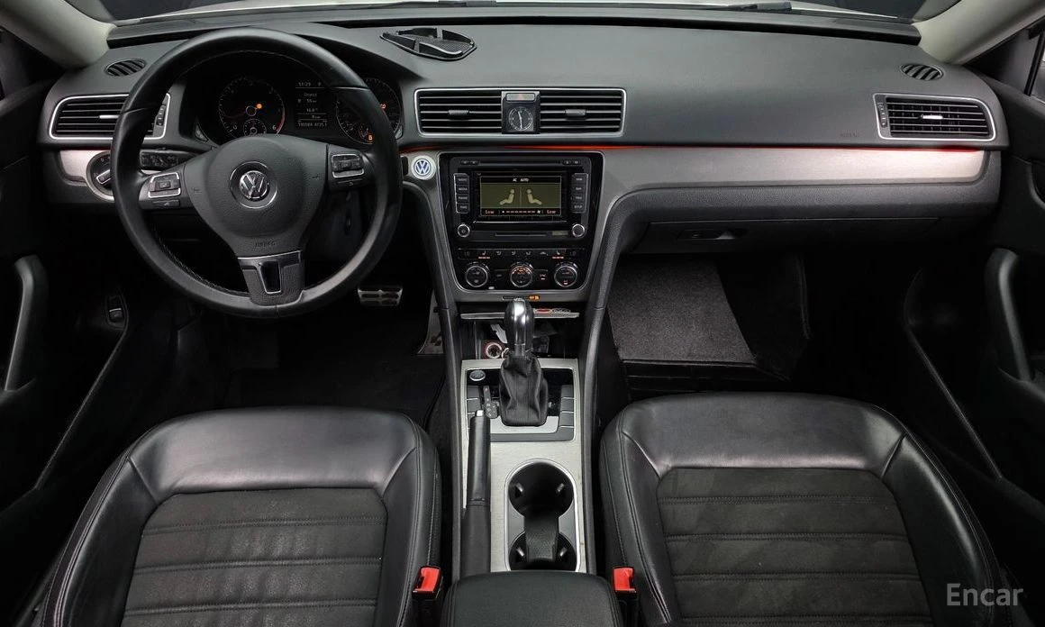 VW Passat, снимка 7 - Автомобили и джипове - 54323815