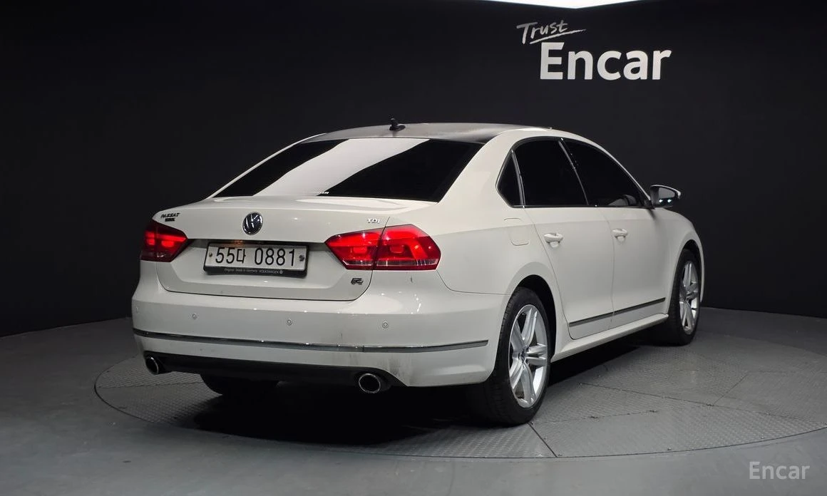 VW Passat, снимка 2 - Автомобили и джипове - 54323815