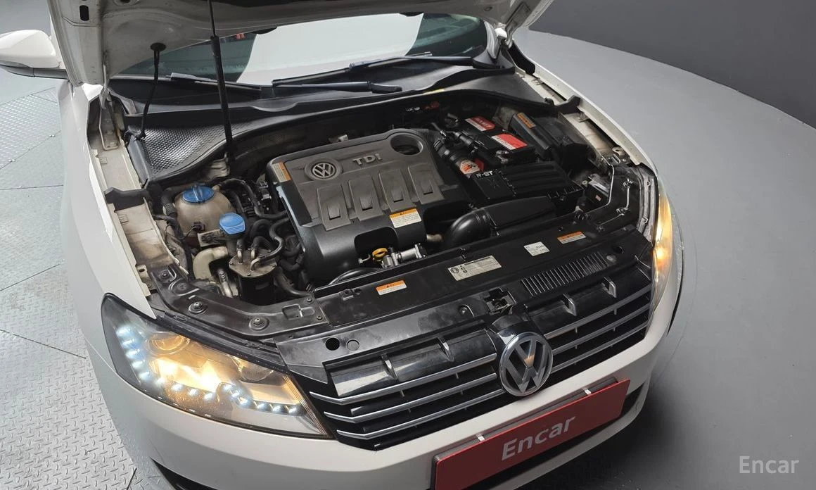 VW Passat, снимка 6 - Автомобили и джипове - 54323815