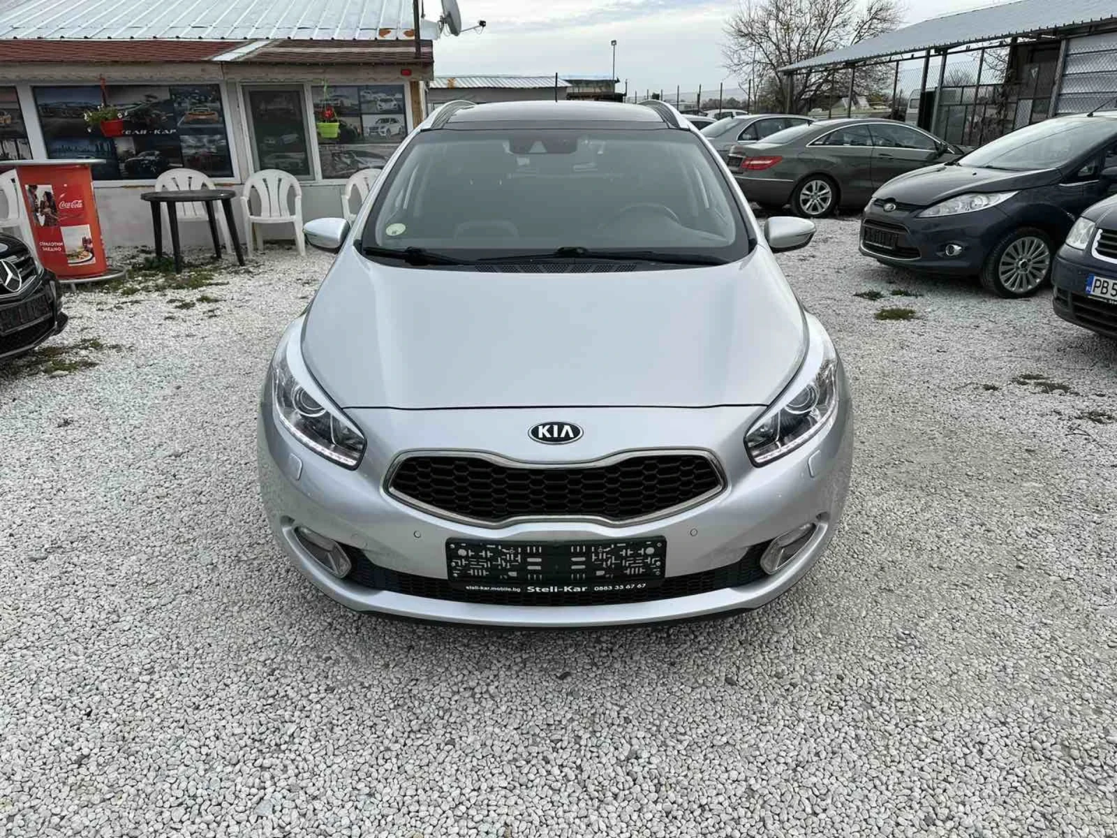 Kia Ceed Credo 1.6 , снимка 2 - Автомобили и джипове - 54796215