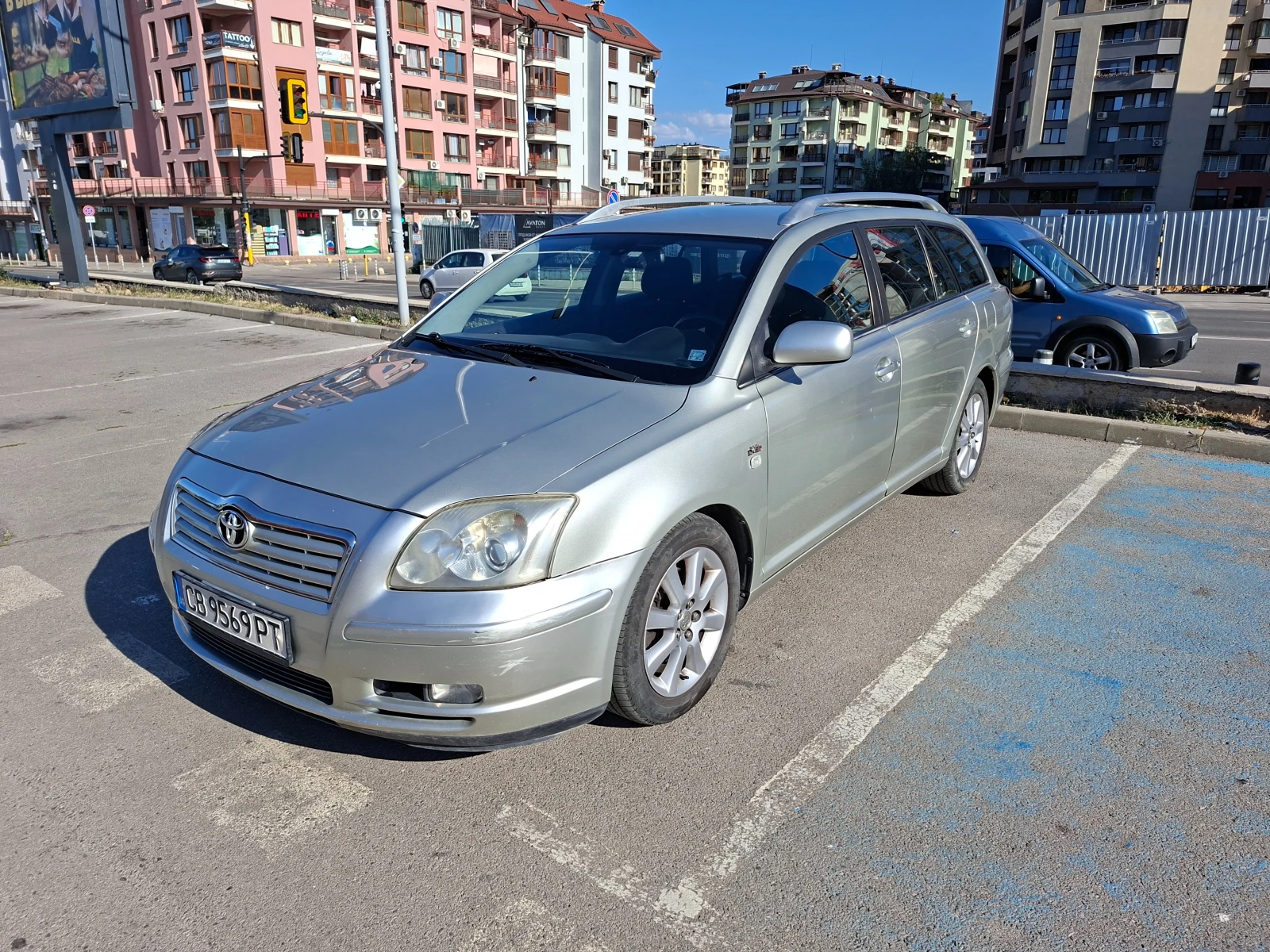 Toyota Avensis D-4D, снимка 2 - Автомобили и джипове - 55527354