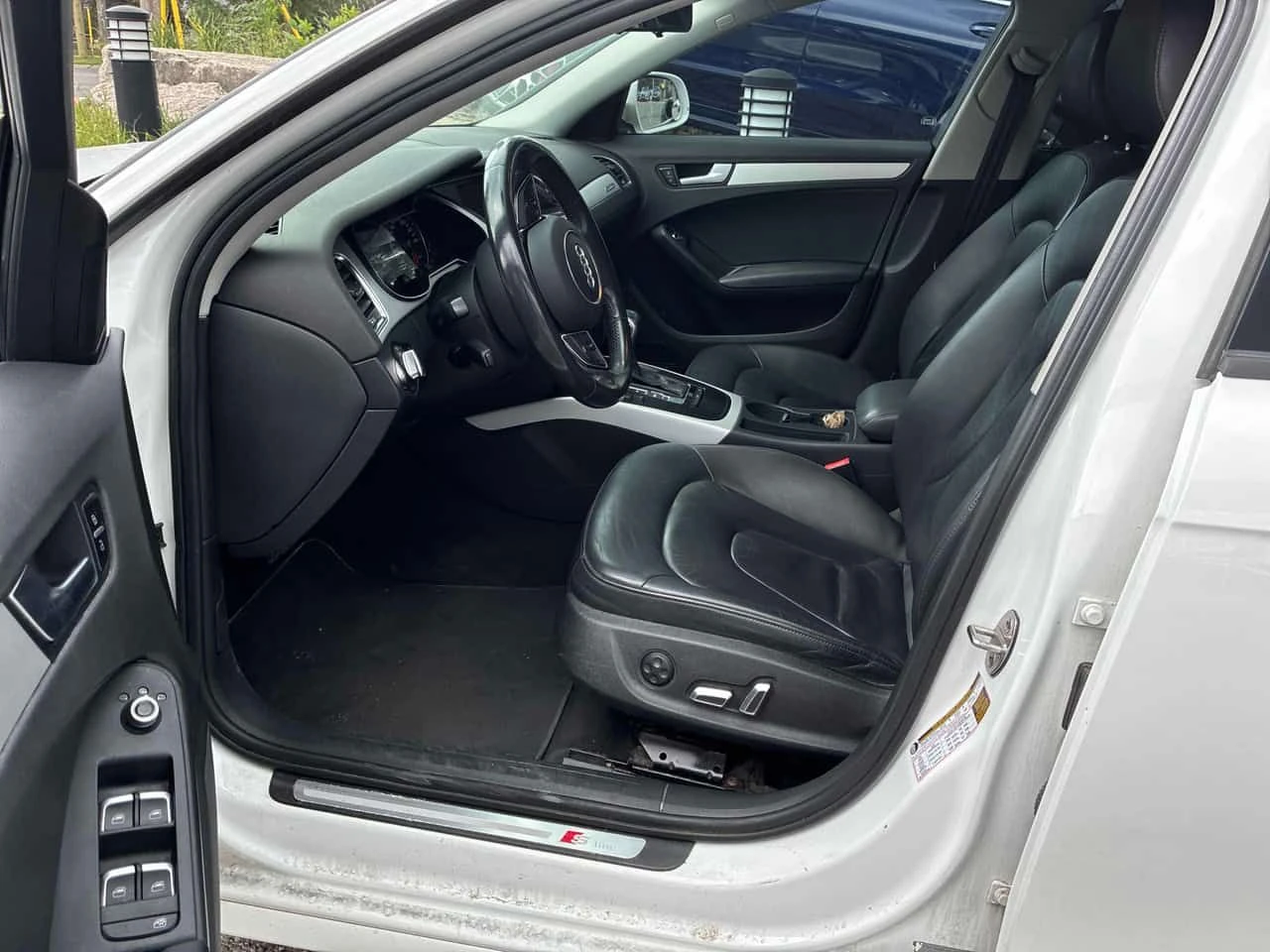 Audi A4 * Komfort plus * CARFAX * ЦЕНА ДО БГ, снимка 7 - Автомобили и джипове - 55608241