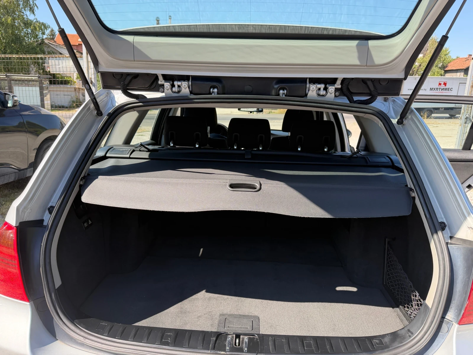 BMW 320 FACELIFT, АВТОМАТ, НАВИ, снимка 10 - Автомобили и джипове - 55687995