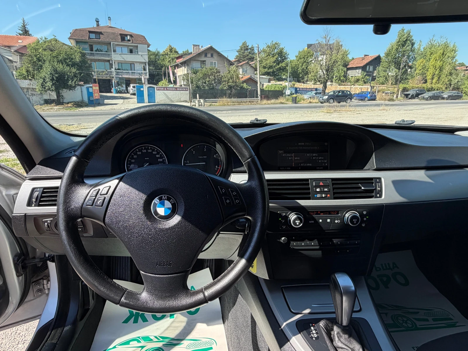 BMW 320 FACELIFT, АВТОМАТ, НАВИ, снимка 15 - Автомобили и джипове - 55687995