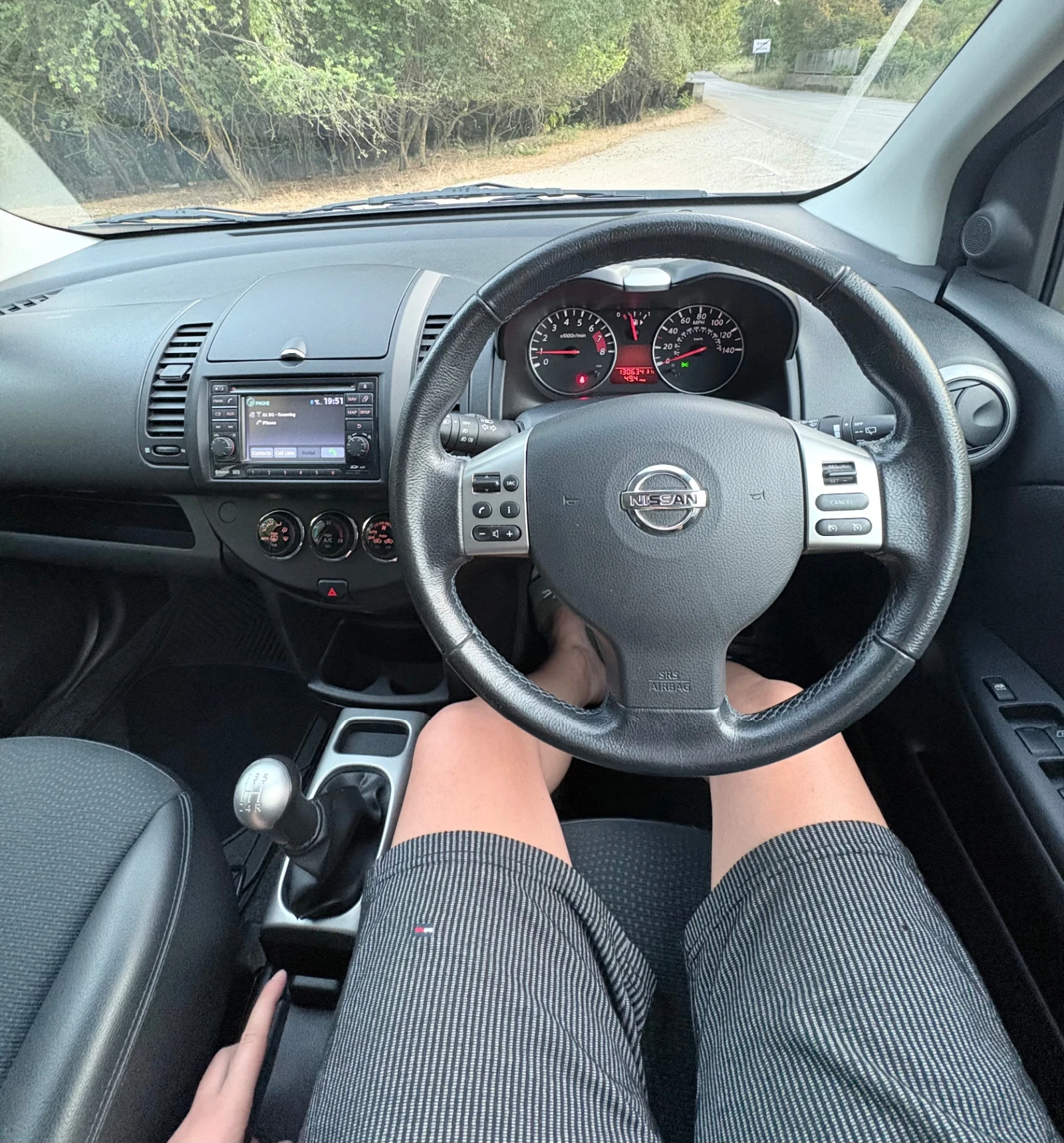 Nissan Note Tekna, снимка 7 - Автомобили и джипове - 55777759