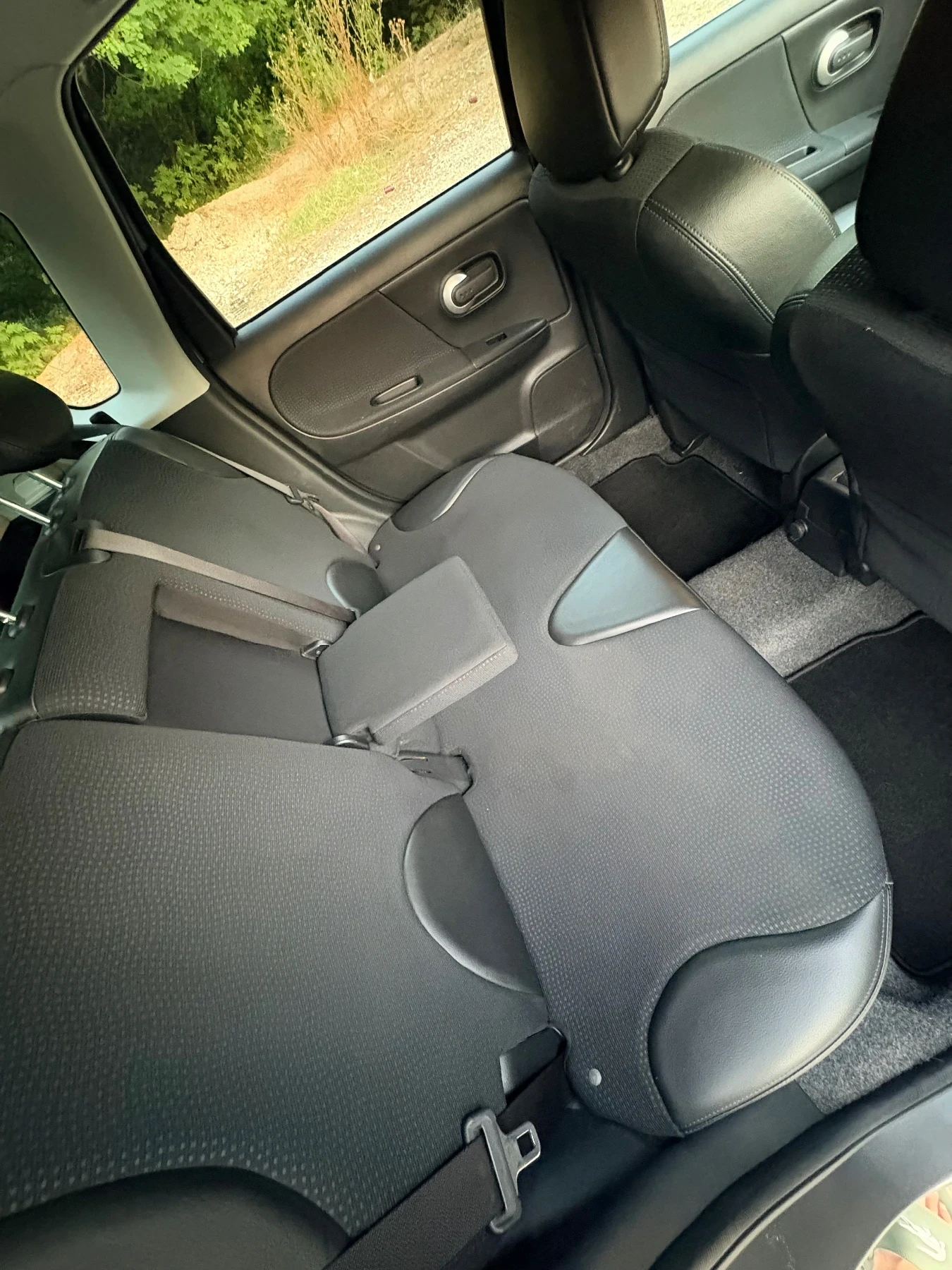 Nissan Note Tekna, снимка 13 - Автомобили и джипове - 55777759