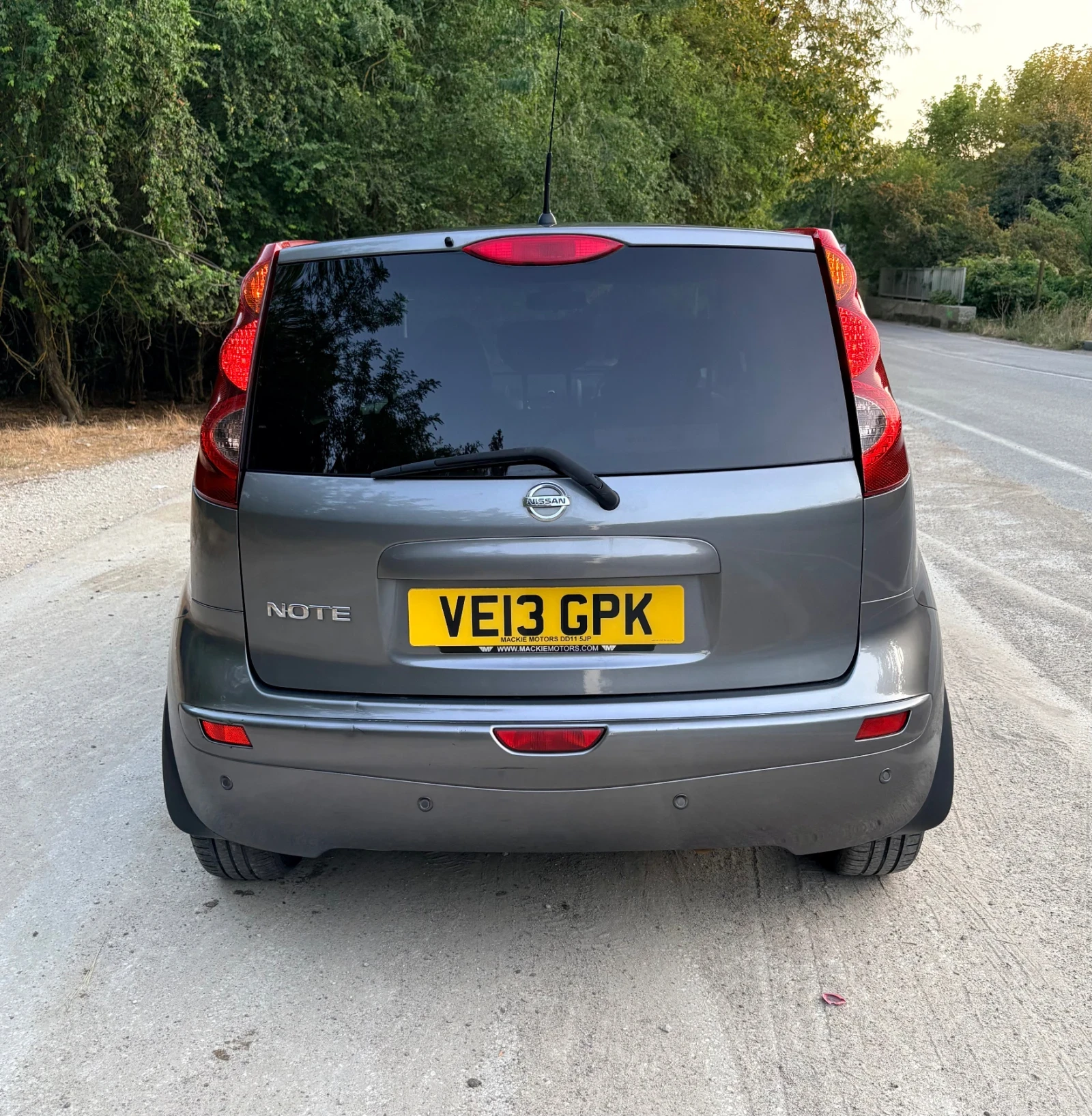 Nissan Note Tekna, снимка 6 - Автомобили и джипове - 55777759