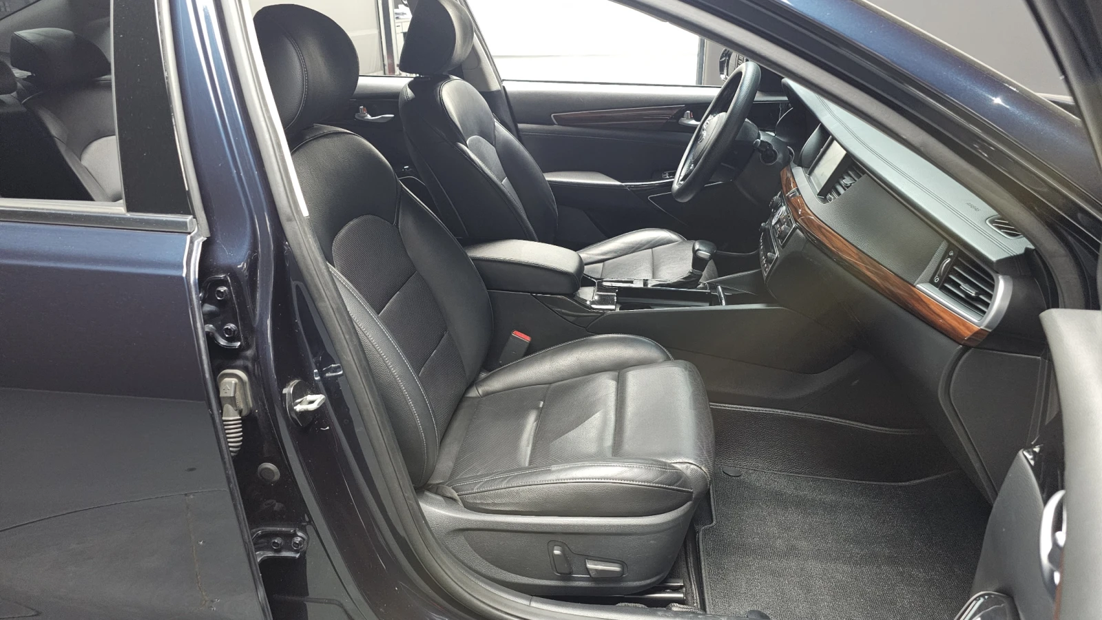 Kia K7 3.0 LPI Luxury autogeorge.com, снимка 14 - Автомобили и джипове - 56079703