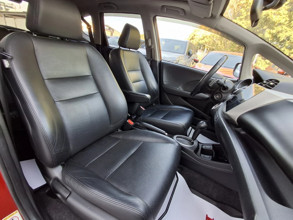 Honda Jazz 1.4 i-VTEC Exclusive AT, снимка 15 - Автомобили и джипове - 56213370