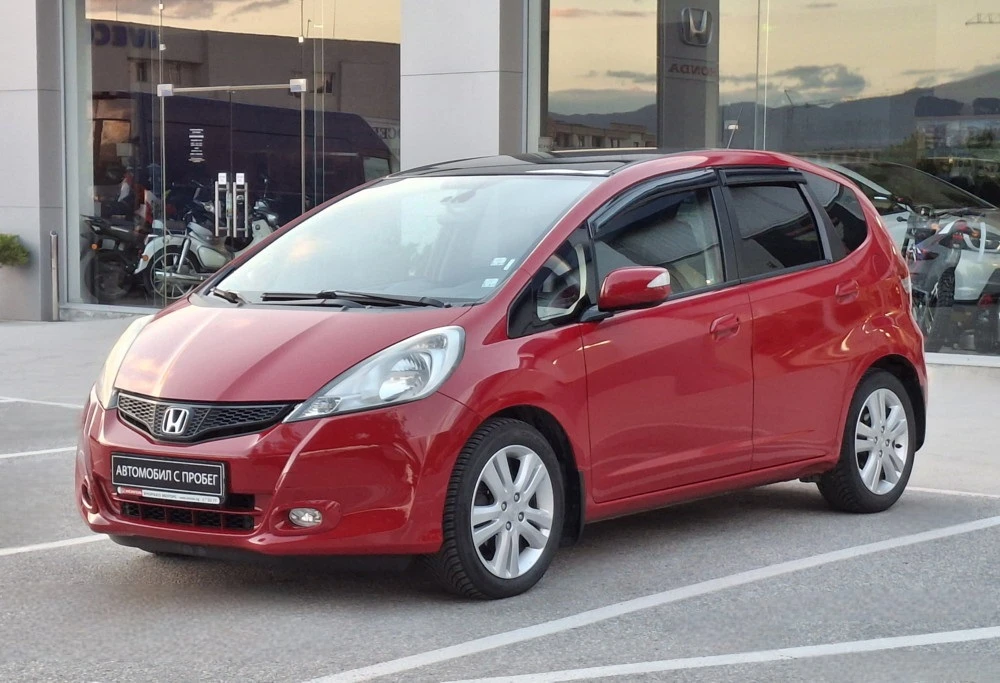 Honda Jazz 1.4 i-VTEC Exclusive AT, снимка 2 - Автомобили и джипове - 56213370