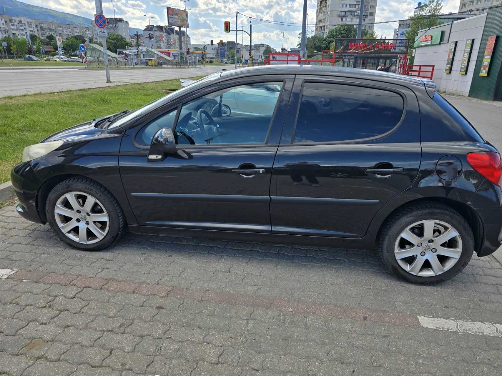 Peugeot 207