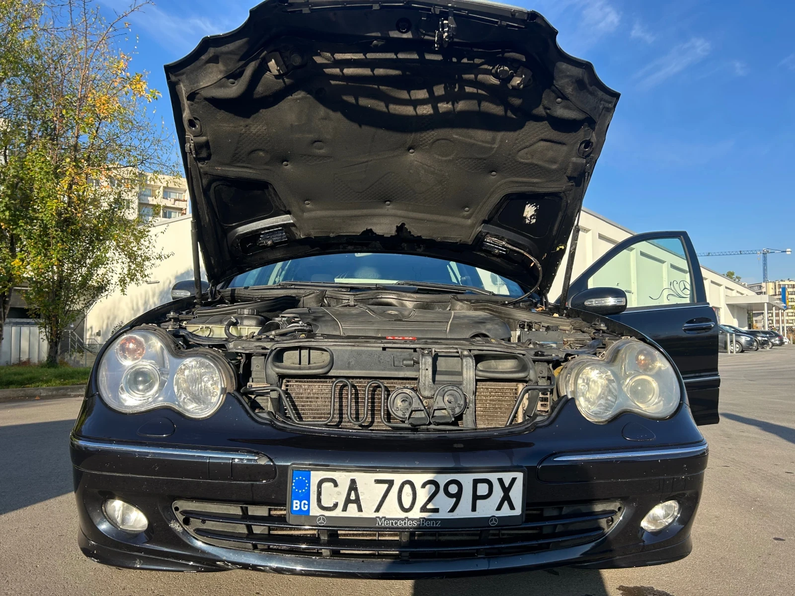 Mercedes-Benz C 220, снимка 9 - Автомобили и джипове - 56560379