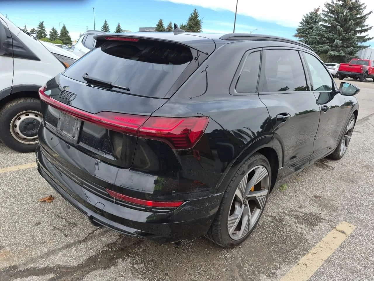 Audi E-Tron Quattro Technik  CARFAX | Mobile.bg � ����������� 2