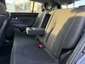 Kia Sportage 1.6i Панорама - 15999 лв. / 8180.16 € - 71630644 11