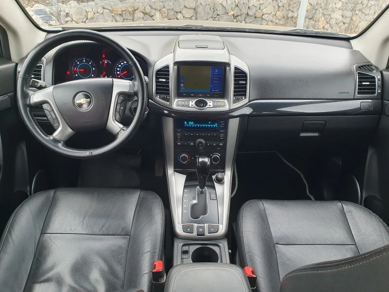 Chevrolet Captiva 2.2 d automatic 7 места, снимка 6 - Автомобили и джипове - 43433716