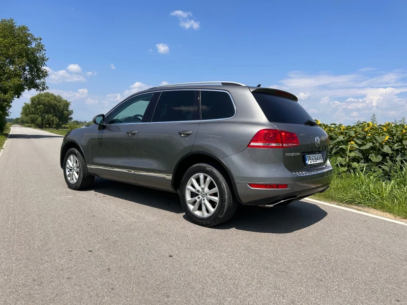 VW Touareg 3, 6 FSI Бензин/Газ, снимка 3 - Автомобили и джипове - 47315609