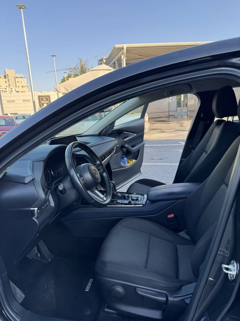 Mazda CX-30 Takumi, Skyactiv G 4х4, Гаранция до 1.2026г., снимка 12 - Автомобили и джипове - 51956668