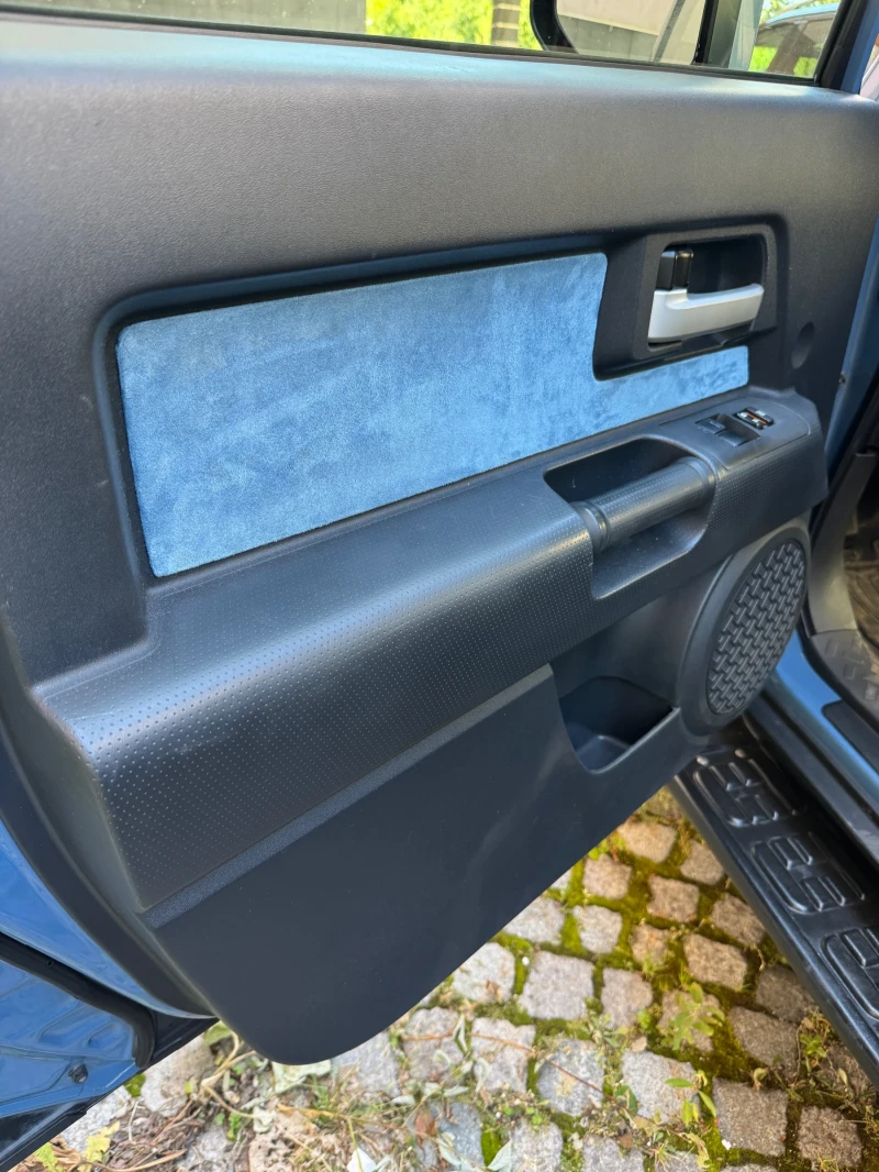 Toyota Fj cruiser, снимка 7 - Автомобили и джипове - 51699004